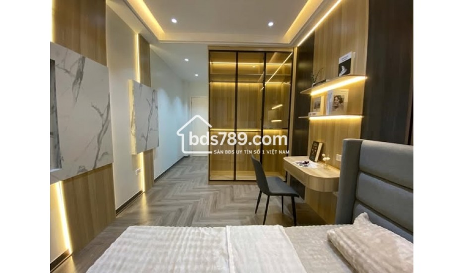 Bán Nhà 5 Tầng Nguyễn Viết Xuân, Hà Đông – 31m², Thang Máy, 2 Mặt Thoáng, Gần Ô Tô – Giá Tốt 7.6 Tỷ